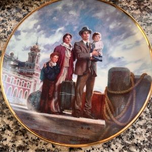 The Franklin mint Ellis Island plate vintage